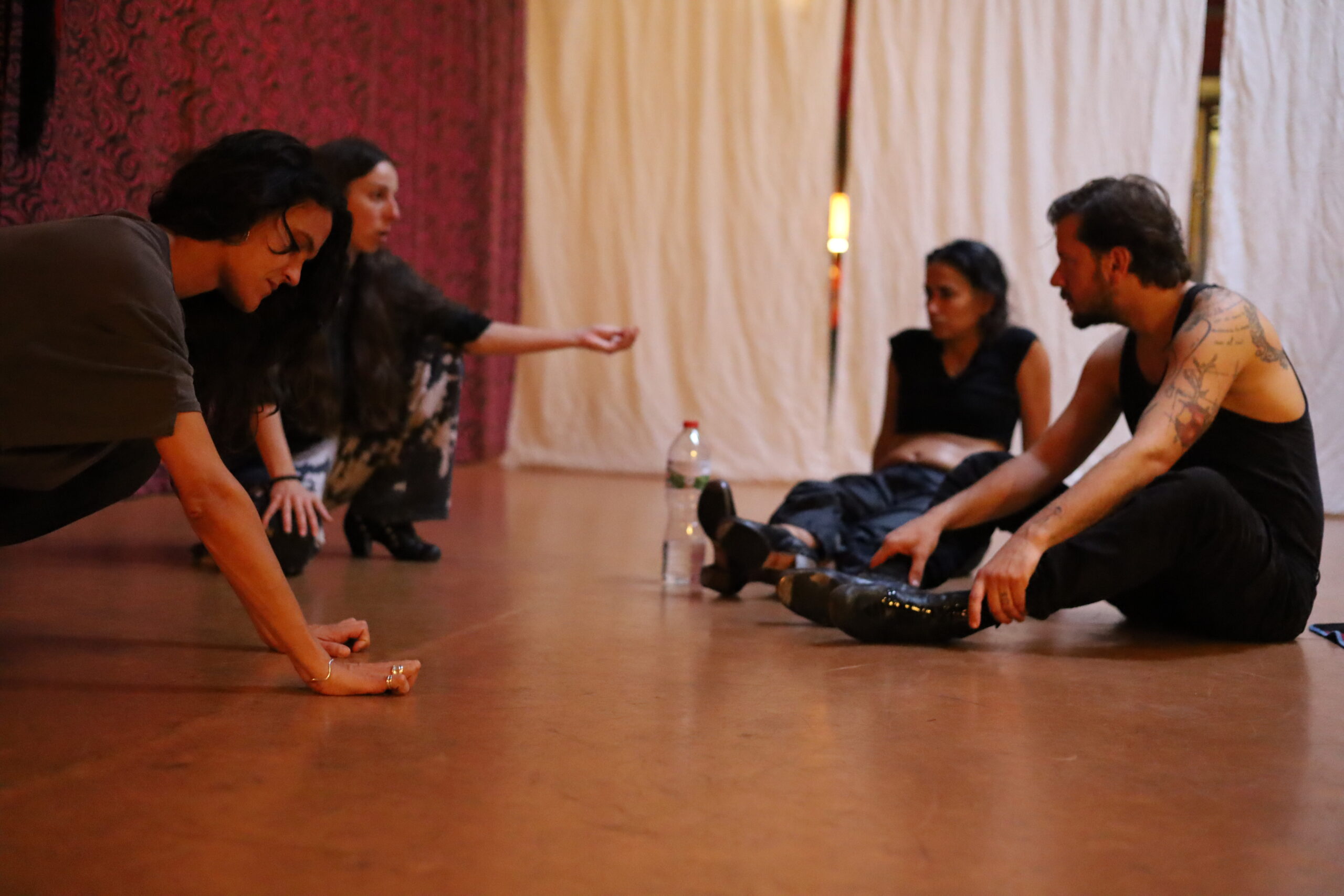 Jose Maldonado, Mariana Collado y Karen Lugo - Fábula (In Progress)